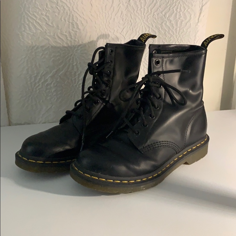 Black Dr. Martens sold !